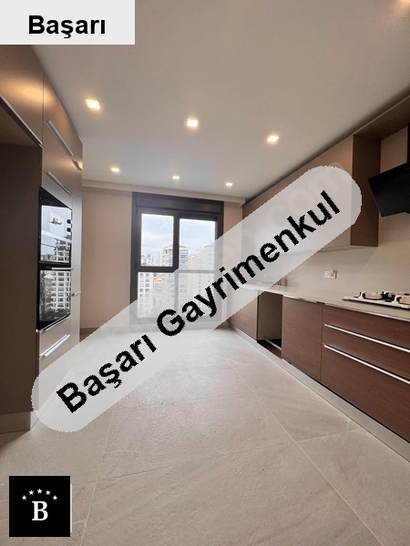 Başarı'dan suadi̇ye çatalçeşmede bağdat'a 4 bi̇na 105 net havuzlu 3+1