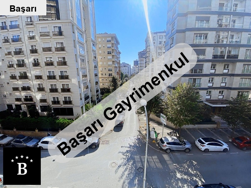 Başarı'dan erenköy kaşaneler sk'da yeni̇ bi̇nada geni̇ş balkonlu 3+1 dai̇re
