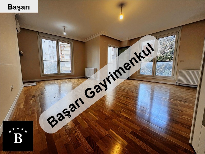Başarı'dan bostanci ali̇ ni̇hat tarlan  üzeri̇ 3+1 satilik dai̇re