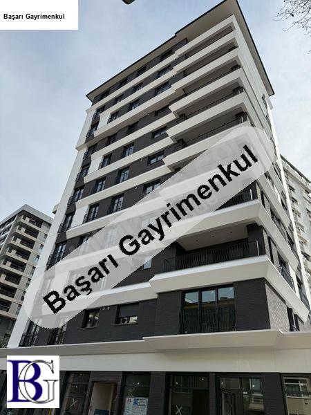 BAŞARI'DAN ŞAŞKINBAKKAL BAĞDAT'A 2.BİNA DENİZ MANZARALI 225 M2 2025 YAPIMI 50 M2 SALON 12 M2 BALKON 2 ARAÇLIK GARAJ 