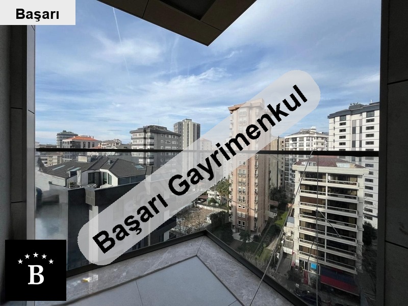 Başarı'dan fenerbahçe sahil'de prestijli binada balkonlu 105m² net 3+1 boş