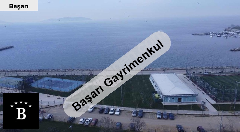 Başarı'dan yali parseli̇nde mi̇mari̇ dekorlu lüx dai̇re