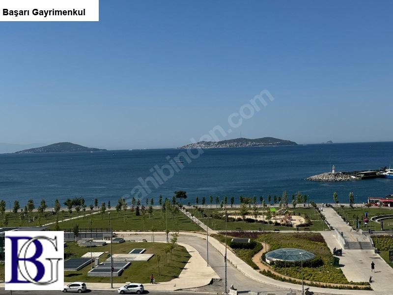 Başarı'dan  bostancı'da yalı dairesi lebiderya kesintisiz kapanmaz  deniz manzaralı lüks satılık dubleks