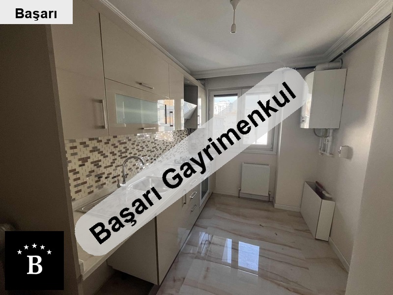 Başarı'dan yeni̇ bi̇nada 5+2 geni̇ş m2 sifir dubleks dai̇re