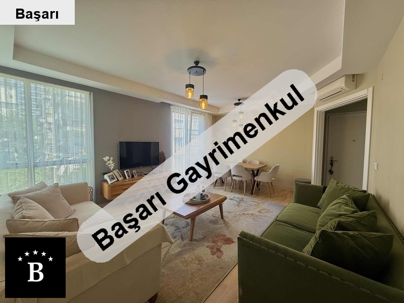 Başarı'dan özel dekor 6 yıllık binada 83 m2 net ebeynli