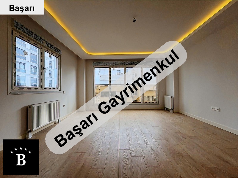 Başarı'dan bostanci'da bağdat cad 3bi̇na sifir 3+1 satilik