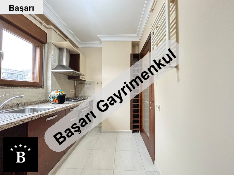 Başarı'dan erenköy'de 2013 yapimi balkonlu ebeynli̇ 2+1