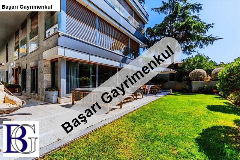 başarı'dan suadi̇ye sahi̇lde yali parseli̇nde çok özel bahçe kati