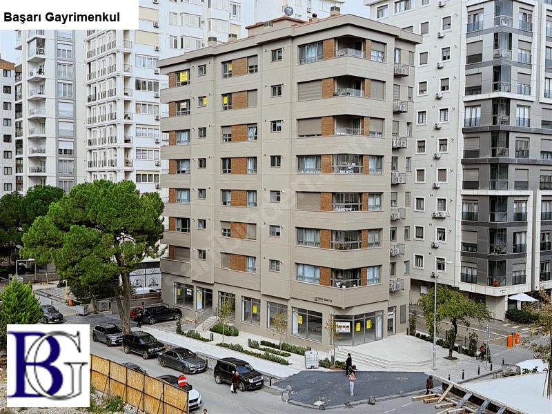 Başarı'dan erenköy kaptan arif'de balkonlu ve ebeveyn banyolu 150 m2  3+1 2025 yapımı