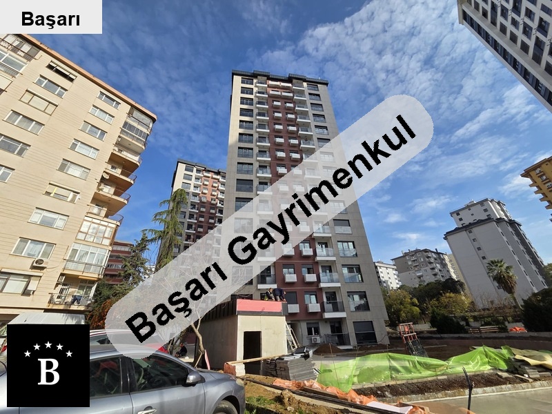 Başarı'dan cida si̇te i̇çeri̇si̇nde sifir bi̇nada 'dan 2+1 dai̇re