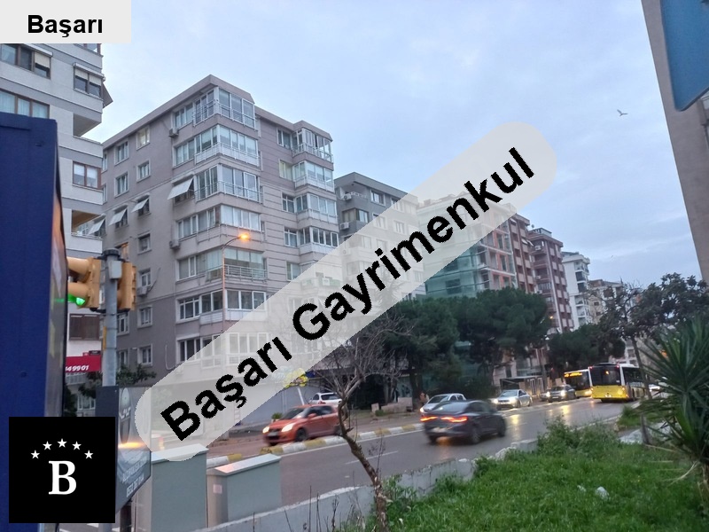 Başarı'dan cı da  üzerinde satılık 7kat deniz gören geniş daire