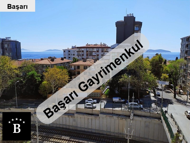 Başarı'dan i̇stanbul kadiköy cida satilik 3+1