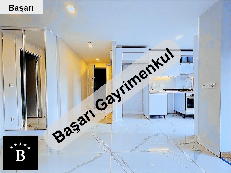 Başarı'dan şenesenevlerde si̇te i̇çeri̇si̇nde havuzlu balkonlu 2+1