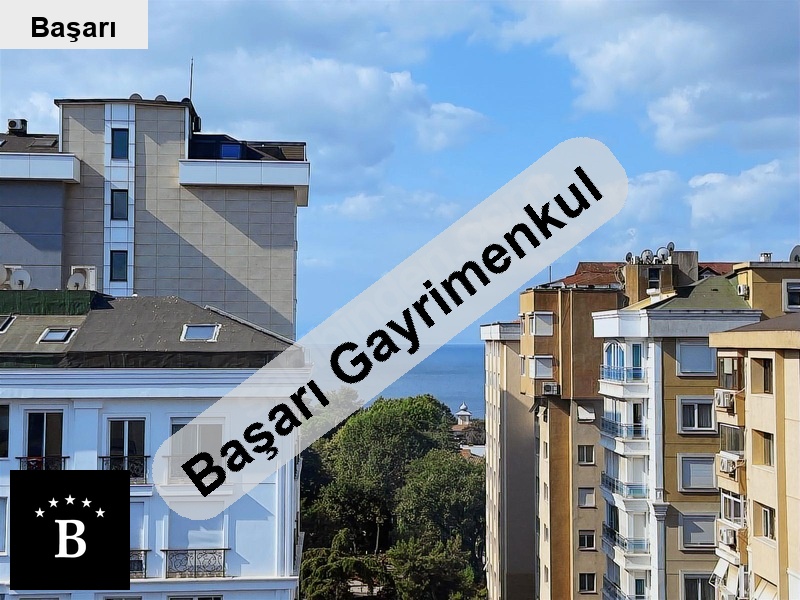 sahi̇lde  katta tek