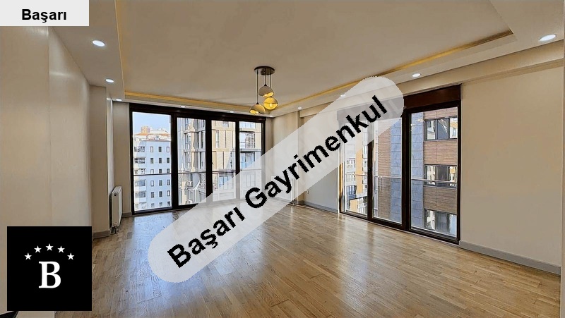 Başarı'dan  sahi̇l parseli̇nde i̇çi̇ sifir 3+1 95m2 net ebeynli̇