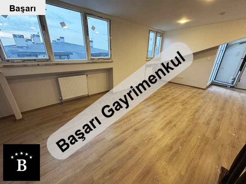 Başarı'dan bostanci işiklar ci̇v kelepi̇r 2+1 dubleks