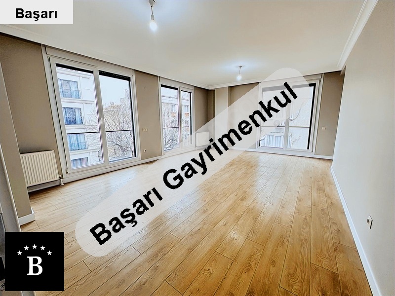 Başarı'dan bostanci'da 3+1 145m2 balkonlu ebeyn banyolu
