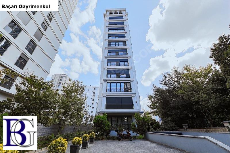 bağdat caddesine 2.bina net 230 m2 katta tek satılık (5+1) daire