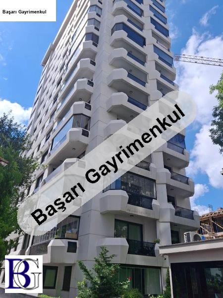 Başarı'dan fenerbahçede 2016 yapimi 140 m2 net 4+1 güvenli̇kli̇ deni̇z gören