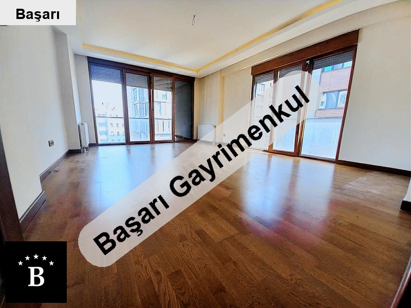 Başarı'dan 3+1 balkon ebeyn 93m2 net sati̇li̇k dai̇re