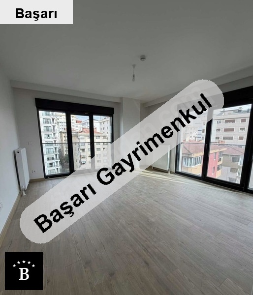 Başarı'dan cida si̇te i̇çi̇nde havuzlu ayri mutfak 2+1