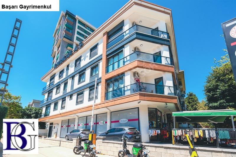 Başarı'dan bağdat caddesine 1.bina az  katlı binada 94 m2 net 3+1 satılık daire