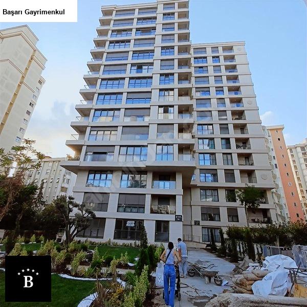 Başarı'dan bağdat caddesne &ccedil;ok yakın sifir 4+1 net 162 m2 balkonlu satilik 2025 yapımı 7/24 g&uuml;venlikli prestijli binada