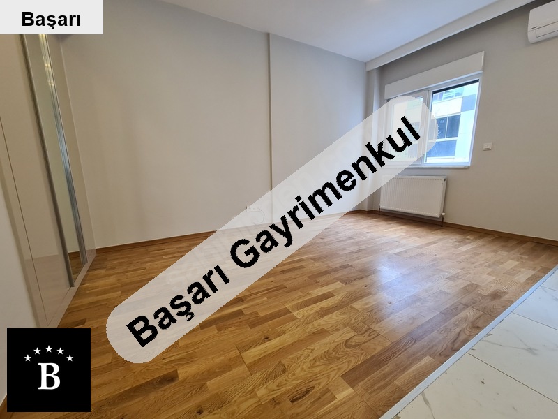 Başarı'dan  sahi̇lde 1+1 ameri̇kan mutfakli göztepe parkina yakin