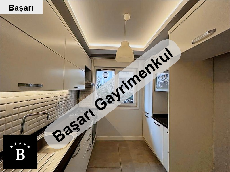 Başarı'dan şenesenevlerde ye 3bi̇na marmaraya yakin 2+1 lüks