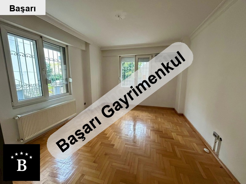 Başarı'dan  sahi̇lde 2003 yapimi 70m2 2+1 satilik