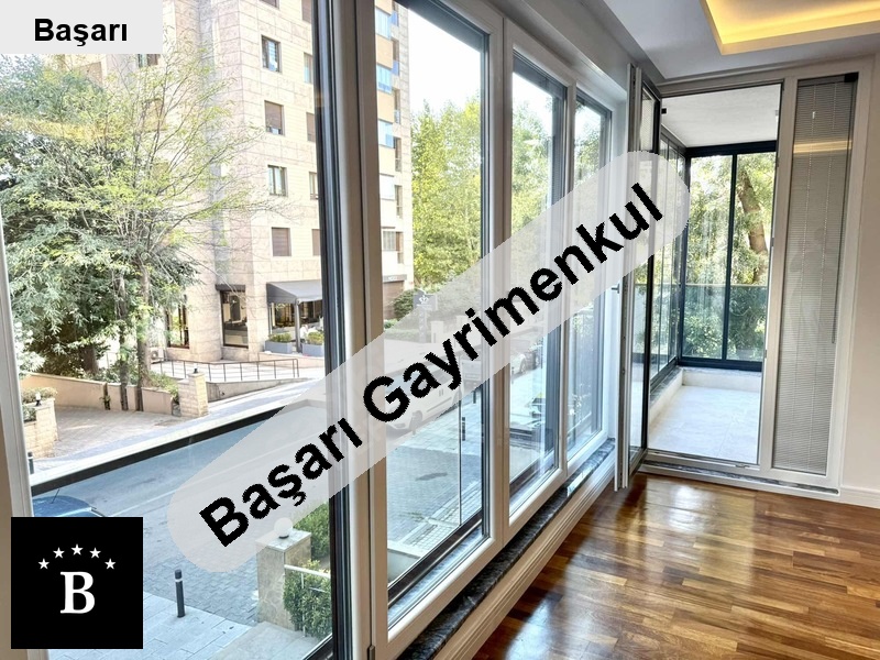 Başarı'dan  sahi̇l 60 yil parkina komşu katta tek balkonlu 4+1