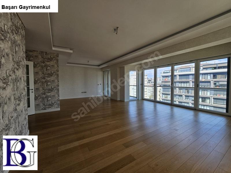başarı'dan  si̇te özelli̇kli̇,balkonlu,4+1