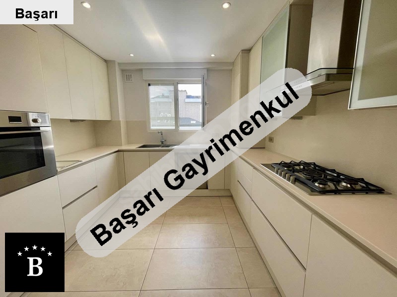 Başarı'dan  gelengül sokakta 3+1 daire
