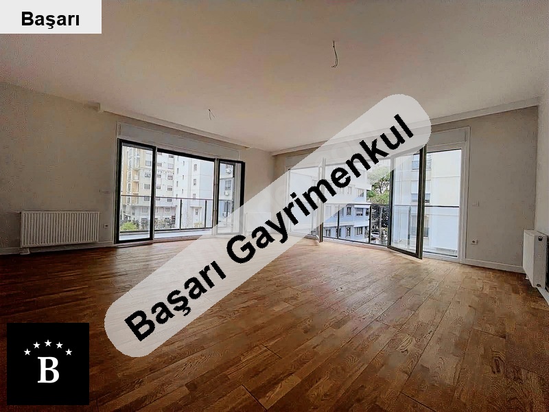 Başarı'dan bağdat'a çok yakin 200 m2 geni̇ş balkonlu ( sifir )