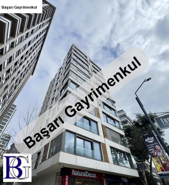 başarı'dan  fenerbahçe kalamiş sahi̇lde 170m2 yeni̇ bi̇na 3+1