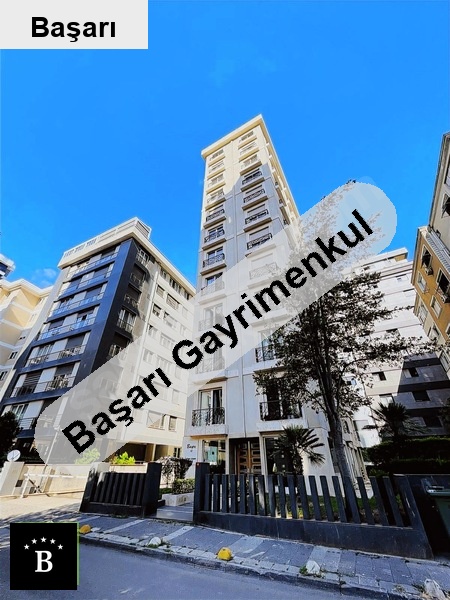 Başarı'dan  sahílde 35+1 net 130 m2 katta tek