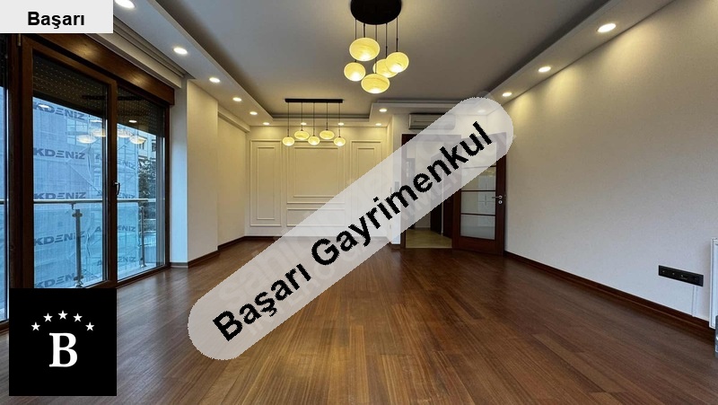 Başarı'dan muhteşem park manzarali terasli  ebeyn banyolu 2+1 87m2net