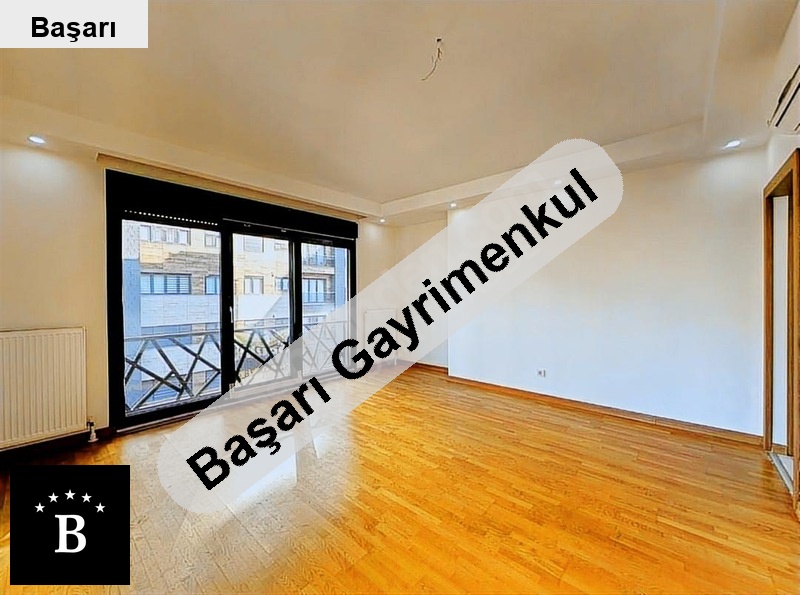 Başarı'dan suadiye bağdat sine  ulaşıma yakın 3+1