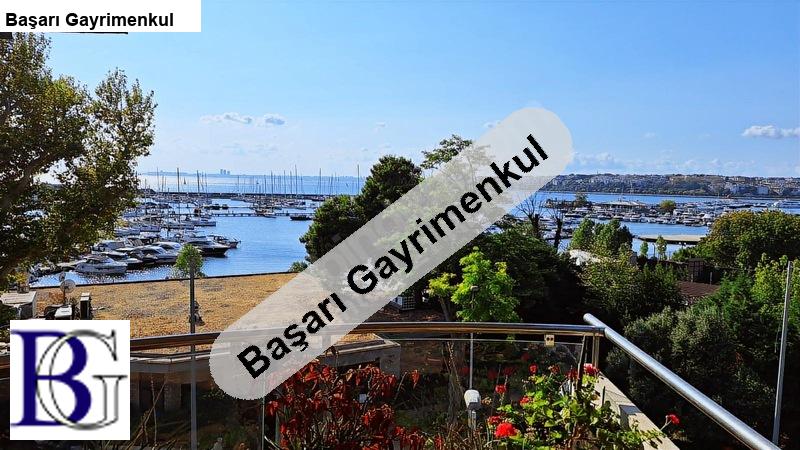 başarı'dan fenerbahçe'de emsalsi̇z deni̇z manzarali vi̇lla konsepti̇nde dubleks