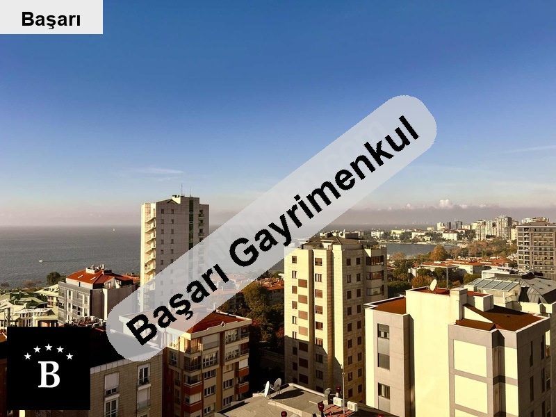 Başarı'dan  sahi̇lde z manzarali 365m2 5+1 çi̇ft terasli dublex