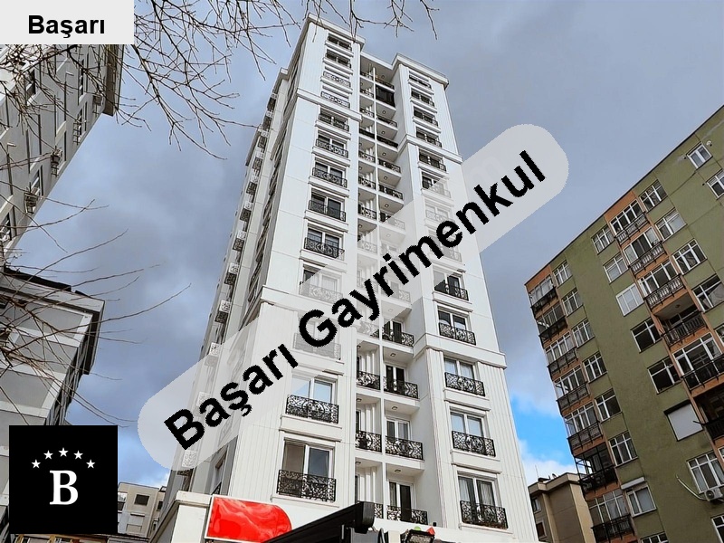 Başarı'dan suadiye'de minibüs si üzerinde yeni bina balkonlu boş 2+1