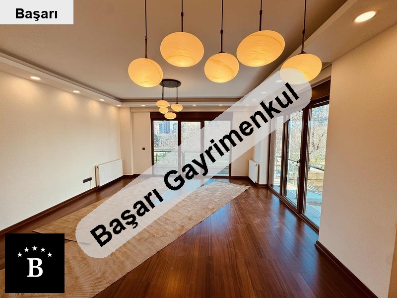 Başarı'dan  sahi̇le yürüme mesafesi̇ park manzarali 2+1