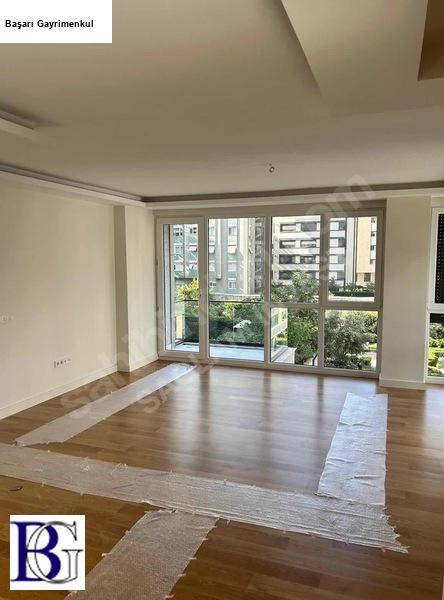 başarı'dan  &ccedil;i̇ftehavuzlar sahi̇lde geni̇ş 3+1 satilik dai̇re