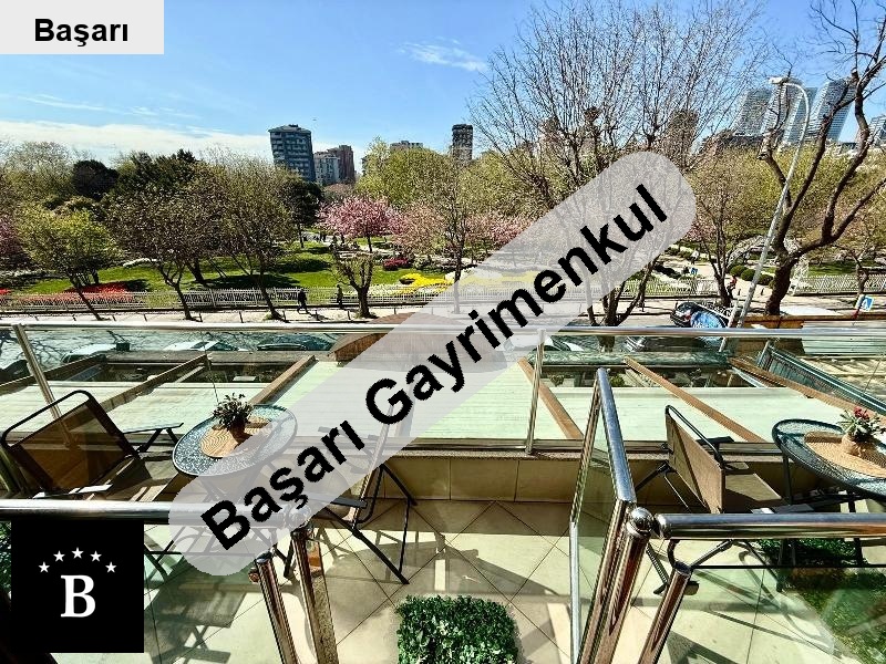 Başarı'dan göztepe 60yil parki manzarali terasli ebeyn banyolu 2+1 boş