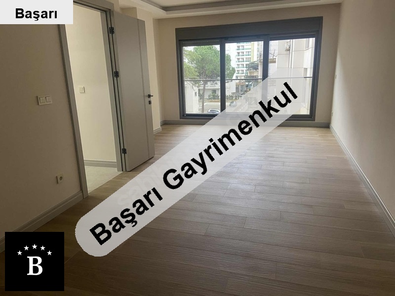 Başarı'dan suadi̇ye kaptanari̇f sokakta 3+1 105 m2 sifir bi̇nada satilik dai̇