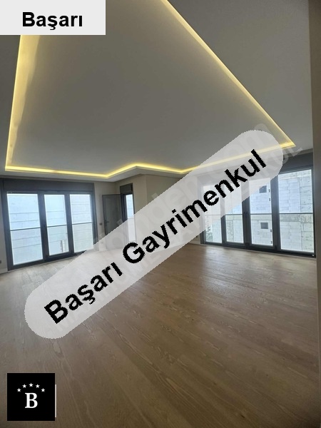 Başarı'dan erenköy ethem efendi̇ de bağdat cad yakin 3+1 sifir
