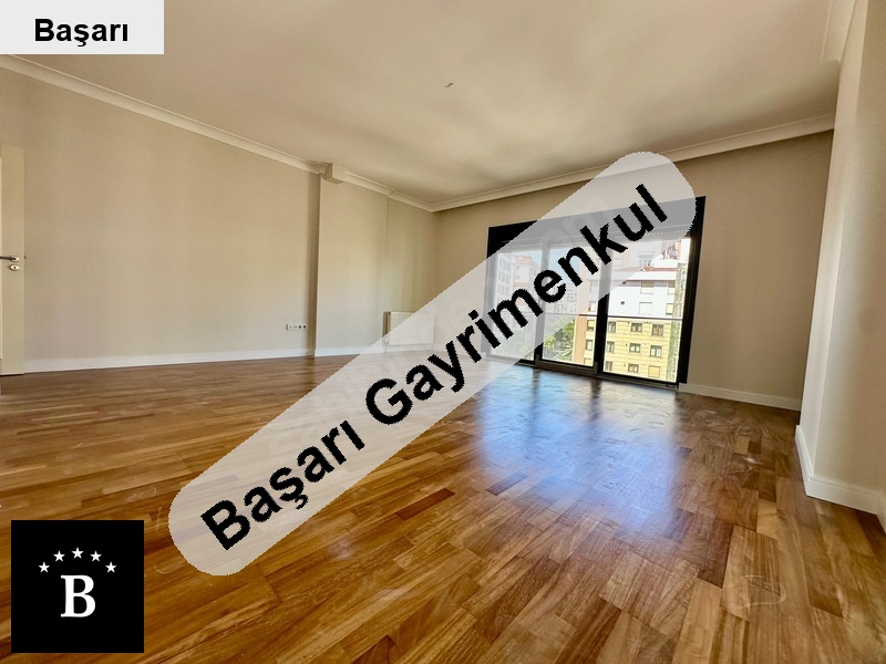 Başarı'dan suadi̇ye'de presti̇jli̇ genç bi̇nada geni̇ş 3 + 1