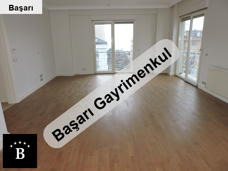 Başarı'dan sahi̇l çok yakin katta tek 2 araç otopark boş 35+1 dai̇re