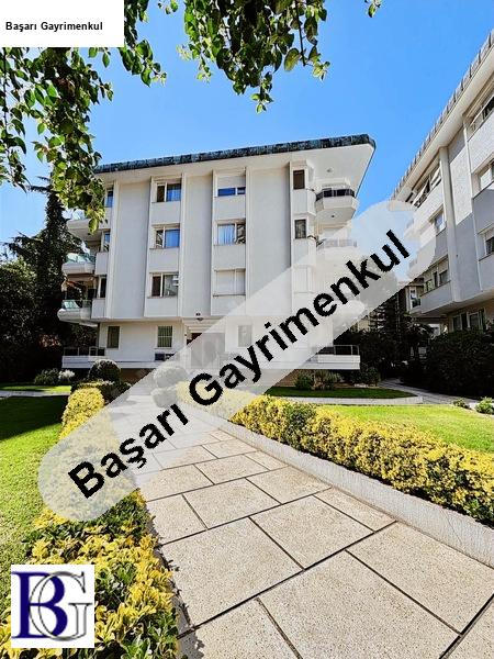 BAŞARI'DAN SUADİYE YALI PARSELİN'DE SİTE ÖZELLİKLİ   270M2   4+1 