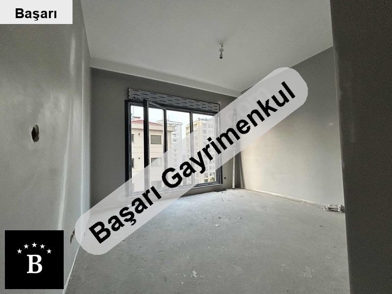 Başarı'dan suadi̇yede 100 m2 net sifir dai̇re
